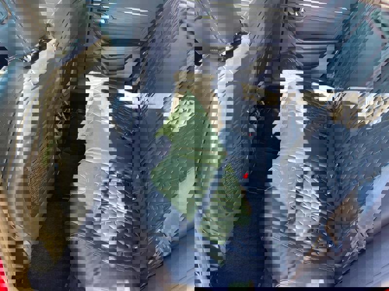 Image Peugeot 〵‸㈨㄰ⴸ⤾ 1.6 225 GT EAT8 Full leds Focal GPS Carplay Caméra Sièges cuir élec chauff à mémoires Régul adapt Cl